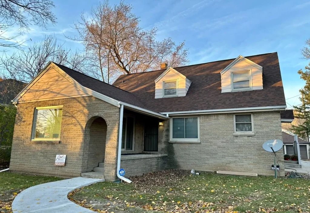 Gutter Replacement​ Janesville, WI & Illinois