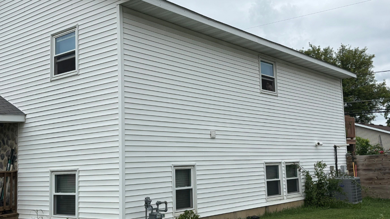 Siding Season Wisconsin