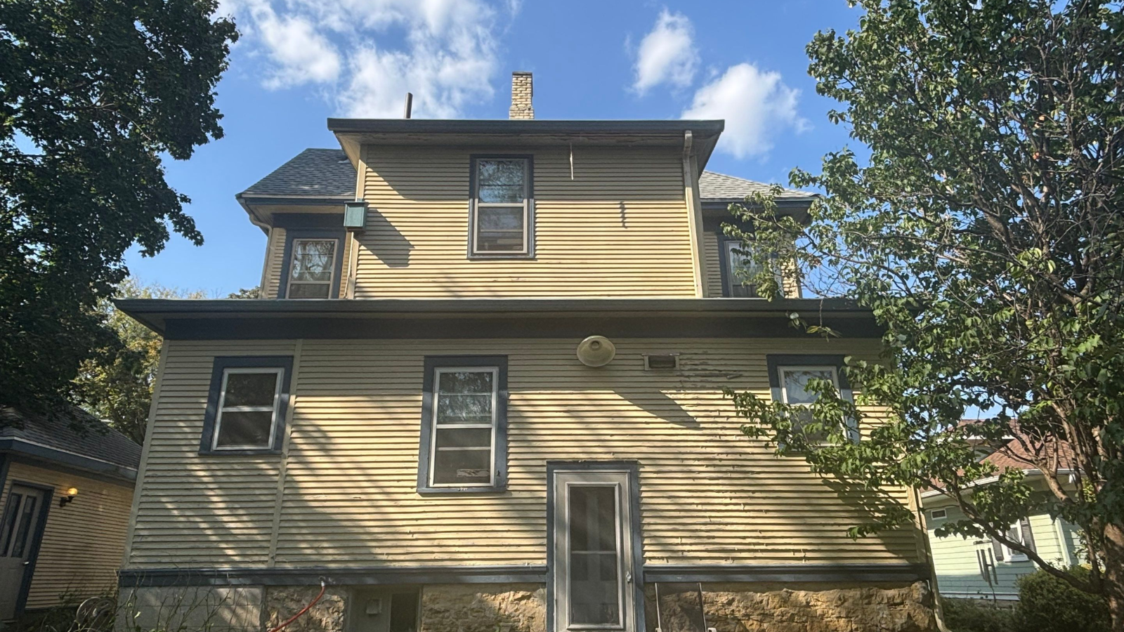 Roof Contract Wisconsin